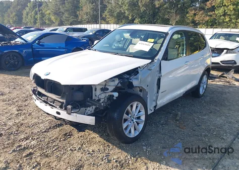 2017 BMW X3 xDrive28I z USA, uszkodzony, nr VIN 5UXWX9C31H0T21572